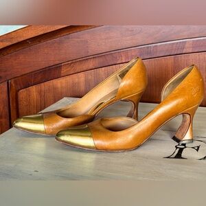 Fluvog pumps. Size 9. Made in Portugal. Gorgeous!